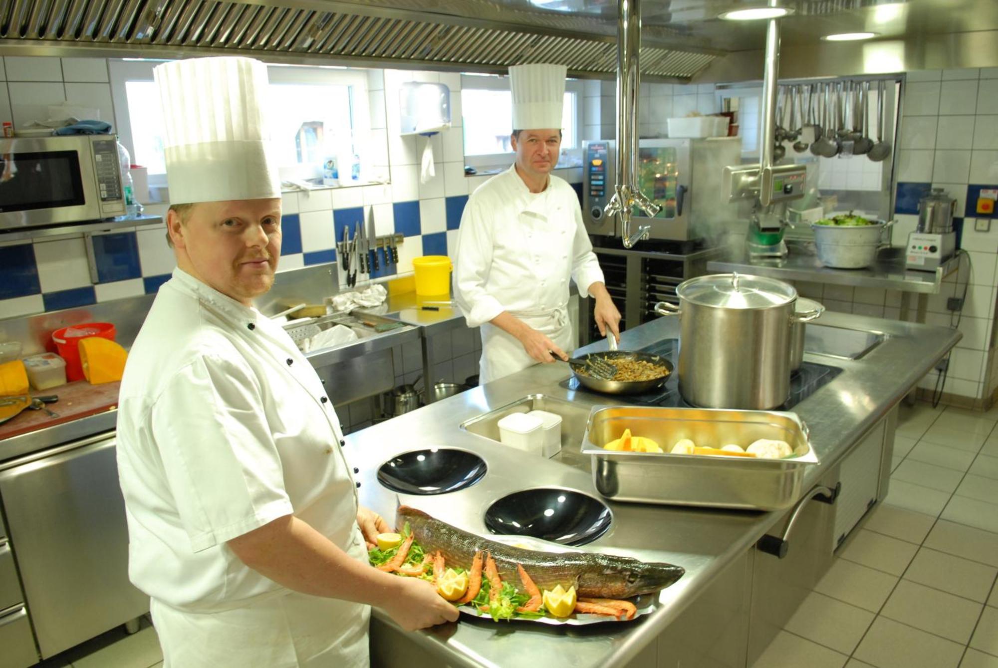 Logis Hotel Restaurant Au Lion Rouge บาร์เทินไฮม์ ภายนอก รูปภาพ