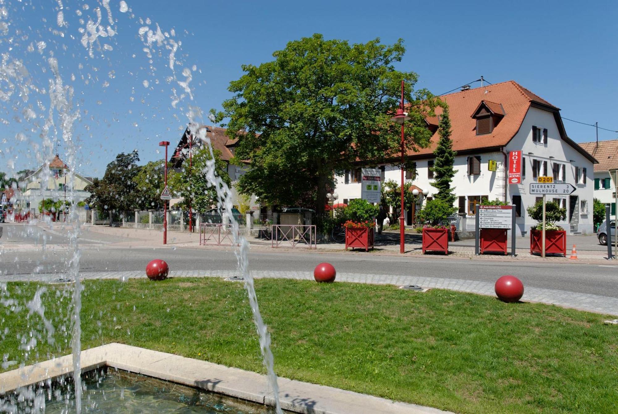 Logis Hotel Restaurant Au Lion Rouge บาร์เทินไฮม์ ภายนอก รูปภาพ